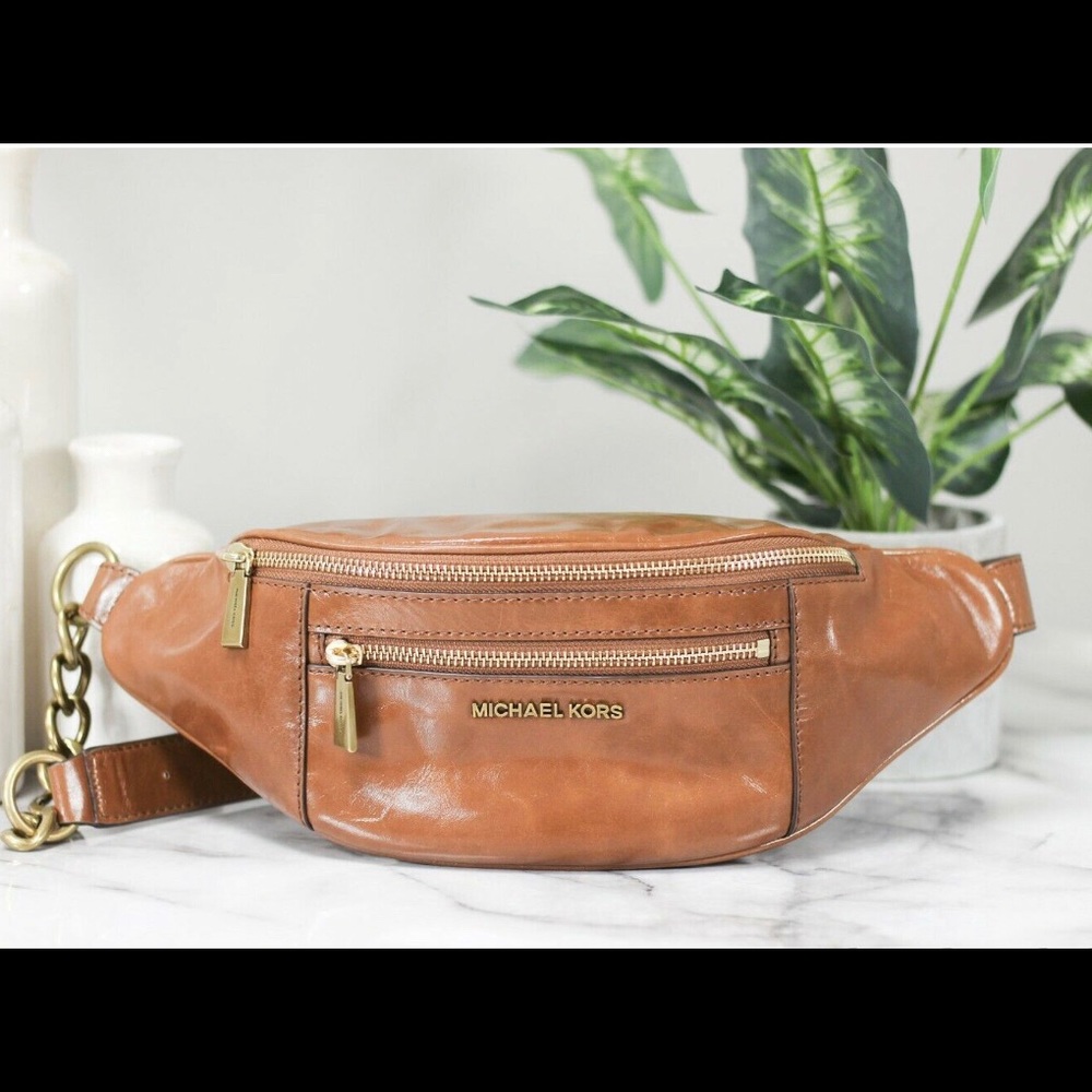 Michael kors luggage Fanny pack